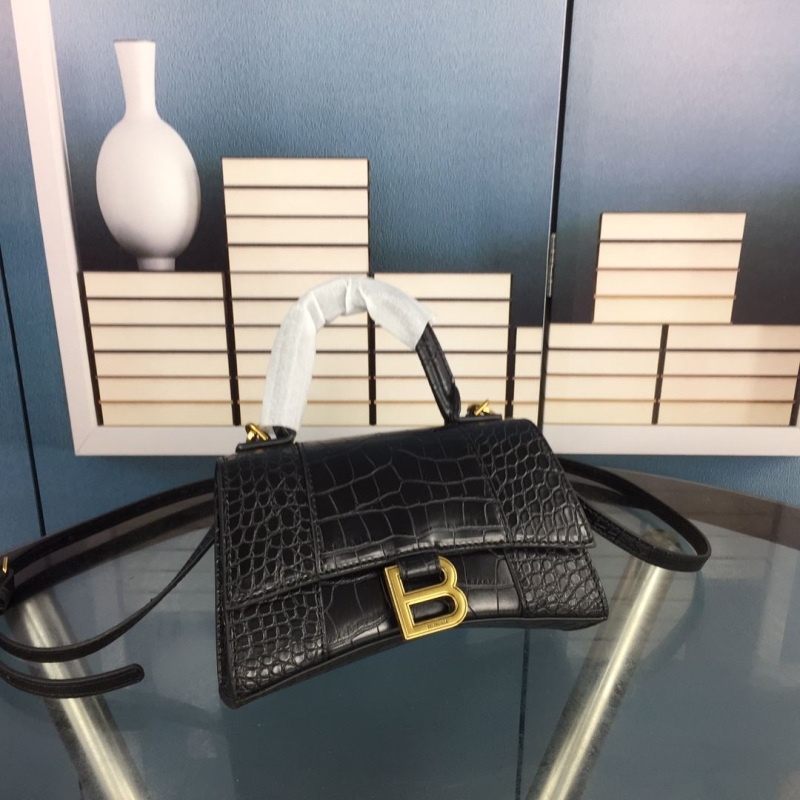 Ba*len*cia*ga top handle bags